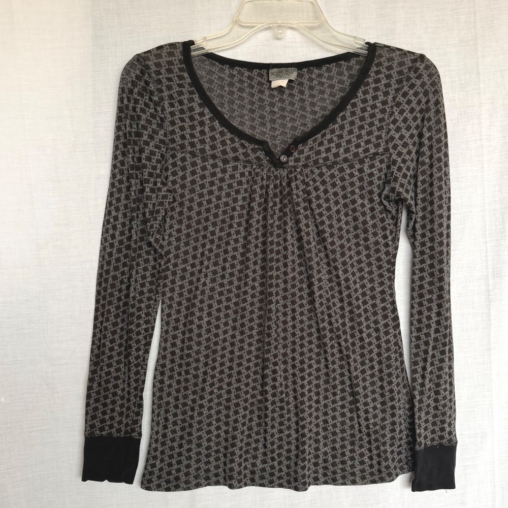 Y2K Daytrip Henley Top Black Gray Geometric Metallic Shimmer Babydoll Medium